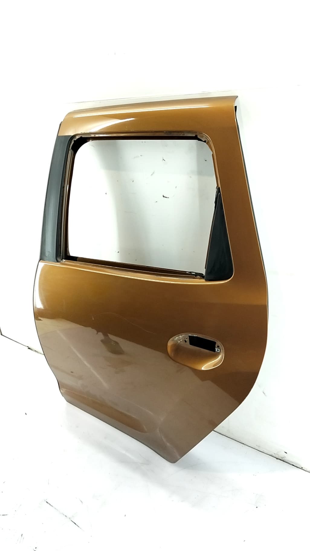 Puerta trasera izquierda DACIA DUSTER 3