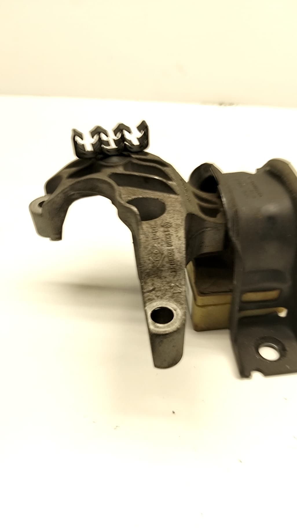 Soporte motor DACIA DUSTER 3
