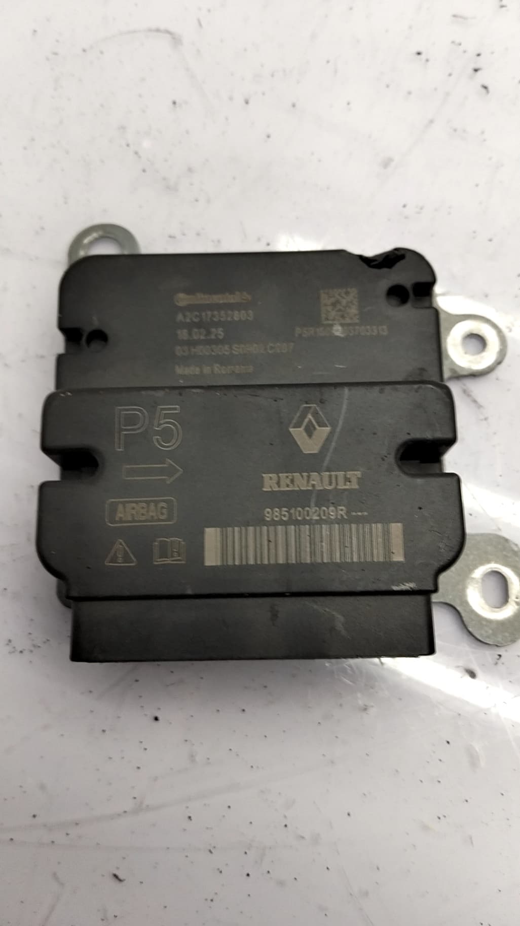 Recambio DACIA DUSTER ref. 985100209R