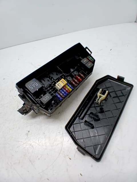 Caja reles / fusibles VOLKSWAGEN T-CROSS