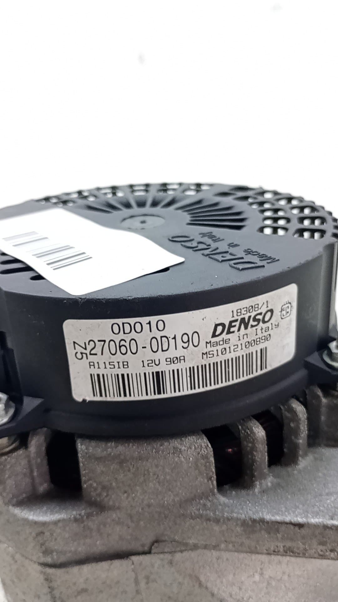 Alternador TOYOTA COROLLA VERSO (R1) 4