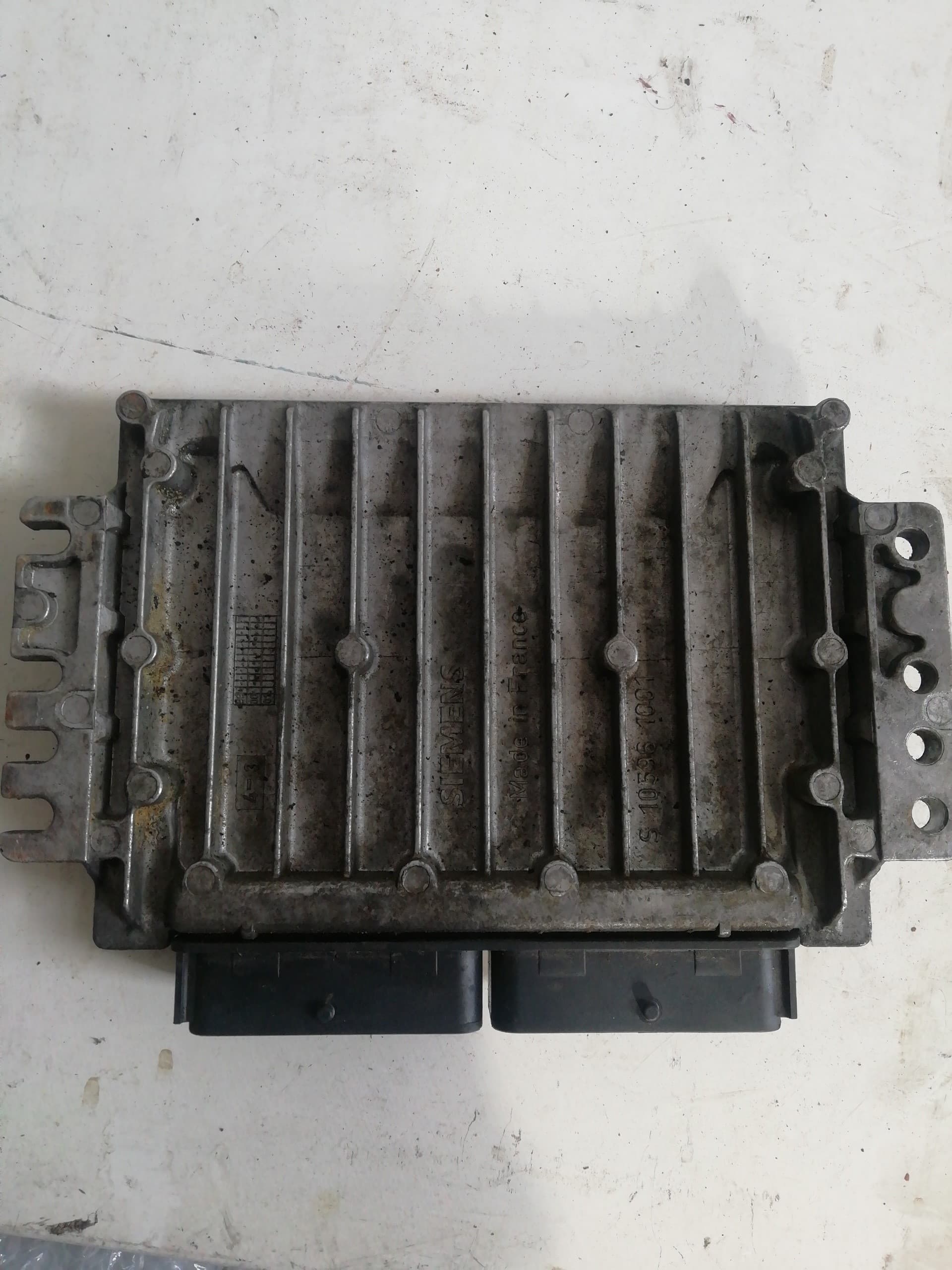 Centralita motor uce RENAULT CLIO II FASE I (B/CBO) 3