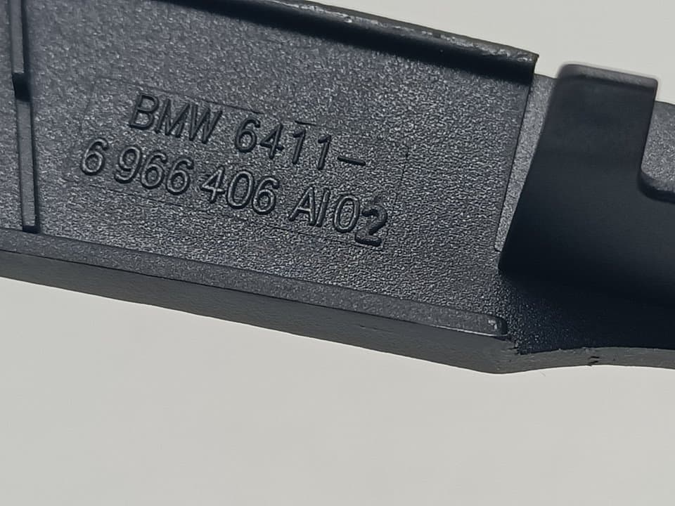 Plastico BMW SERIE 3 BERLINA (E90) 2