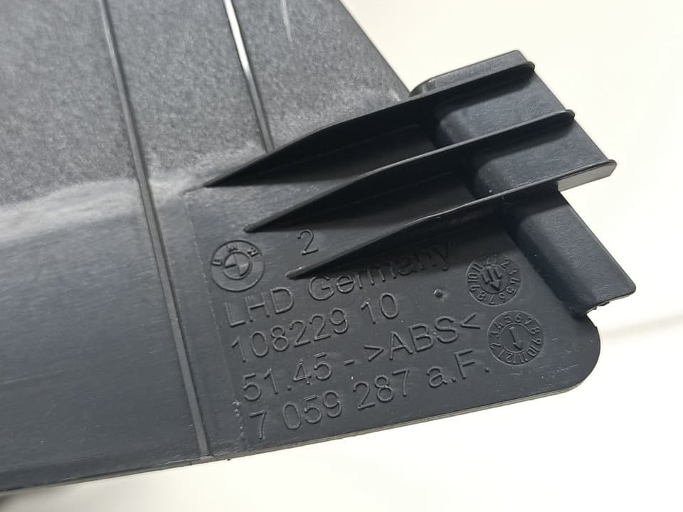 Plastico BMW SERIE 3 BERLINA (E90) 2