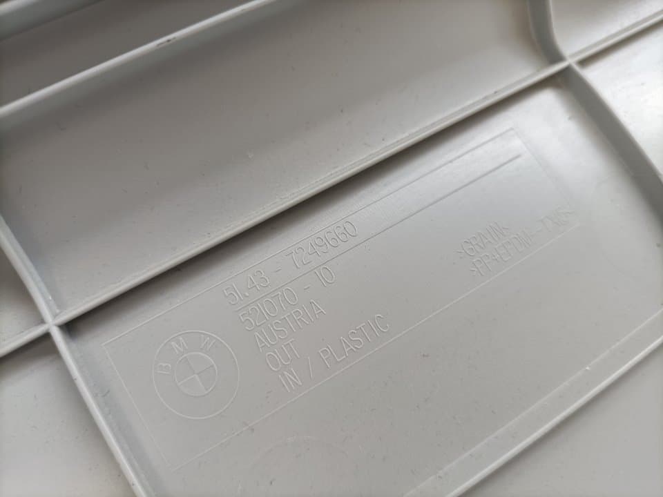 Plastico BMW SERIE 3 BERLINA (E90) 2
