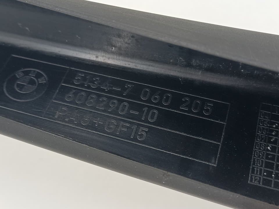 Plastico BMW SERIE 3 BERLINA (E90) 2