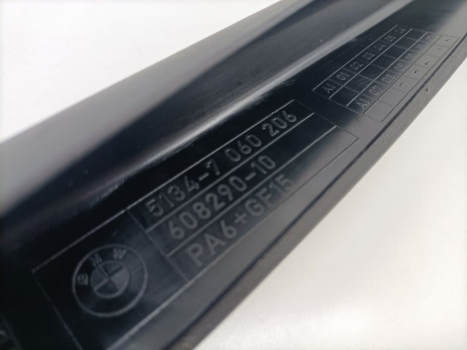 Plastico BMW SERIE 3 BERLINA (E90) 2