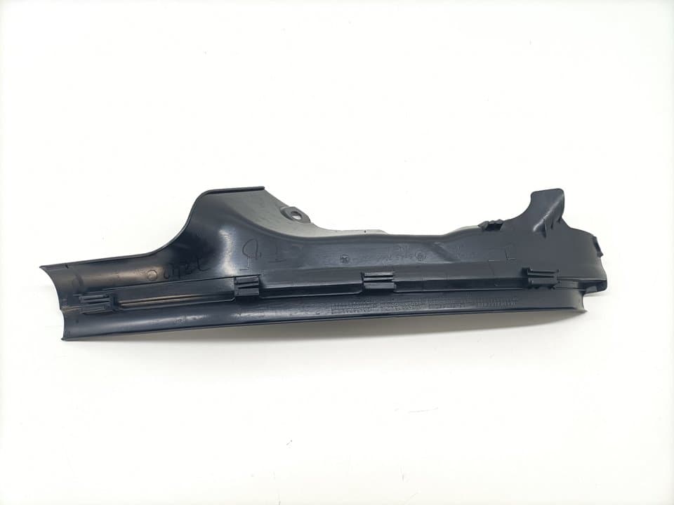 Plastico BMW SERIE 3 BERLINA (E90) 3