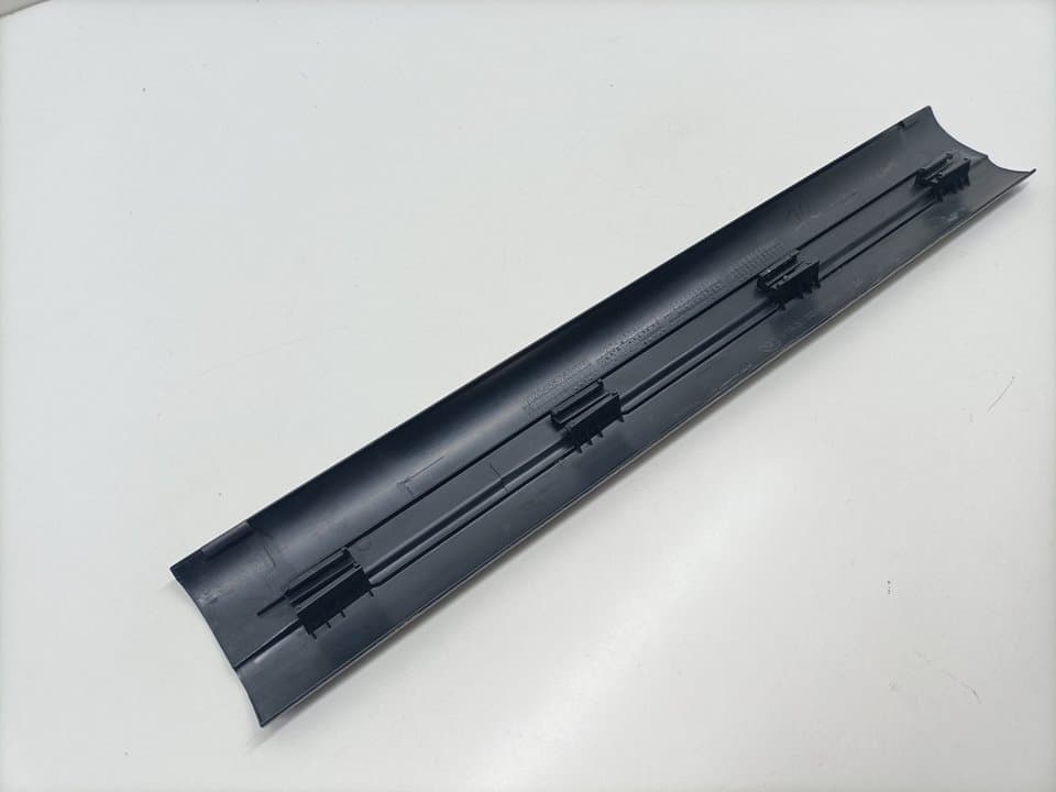 Plastico BMW SERIE 3 BERLINA (E90) 3