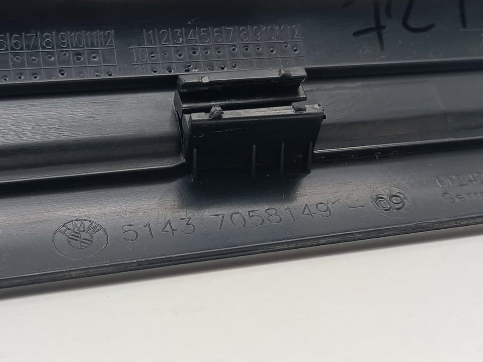 Plastico BMW SERIE 3 BERLINA (E90) 2