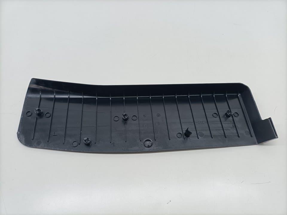 Plastico BMW SERIE 3 BERLINA (E90) 3