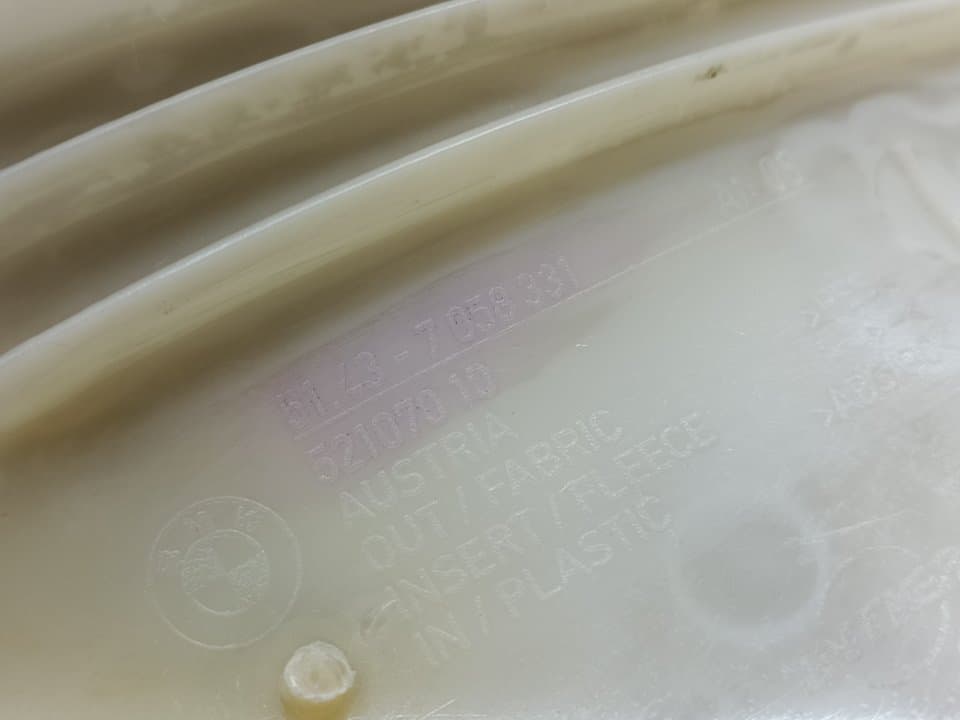Plastico BMW SERIE 3 BERLINA (E90) 2