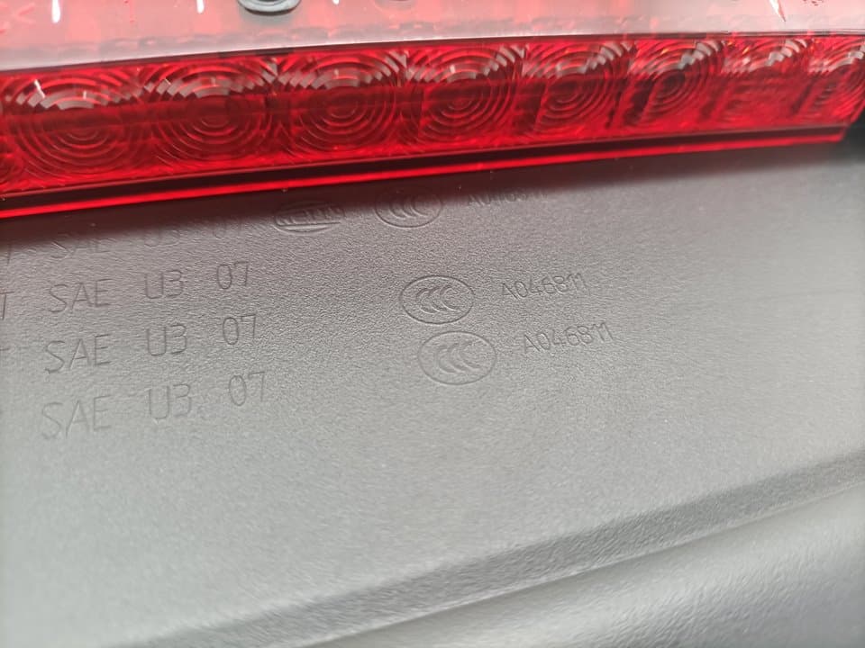 Luz central de freno BMW SERIE 3 BERLINA (E90) 4