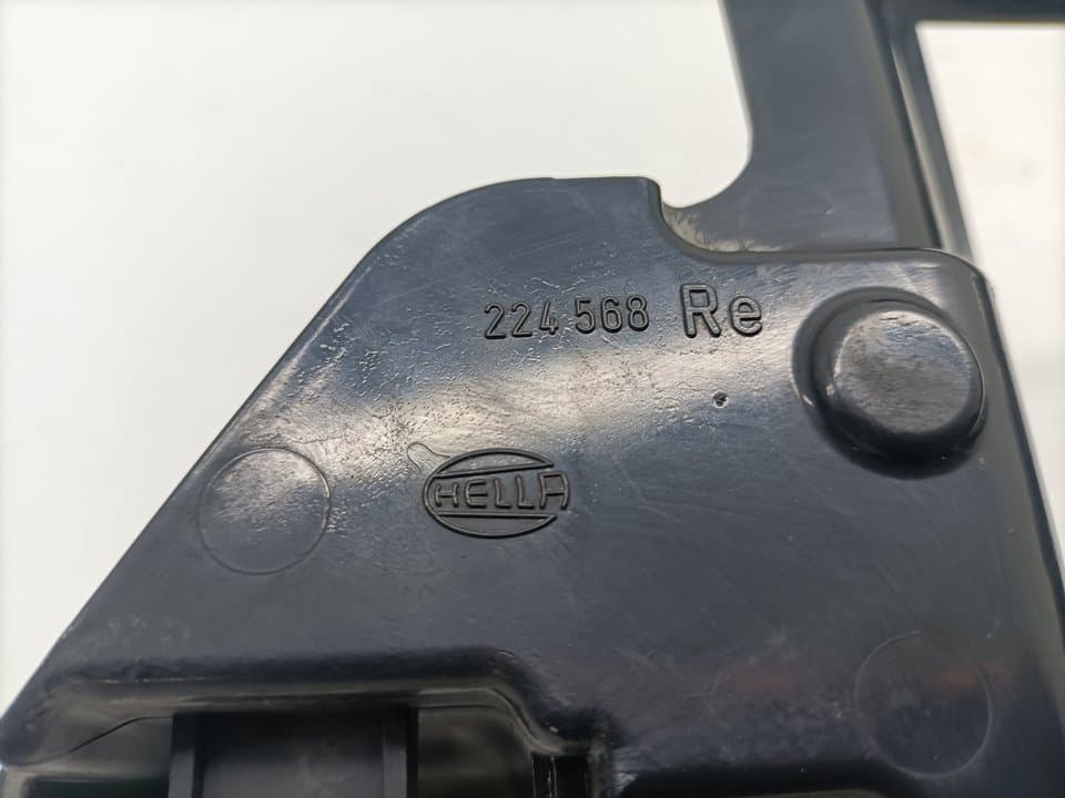 Plastico BMW SERIE 3 BERLINA (E90) 2
