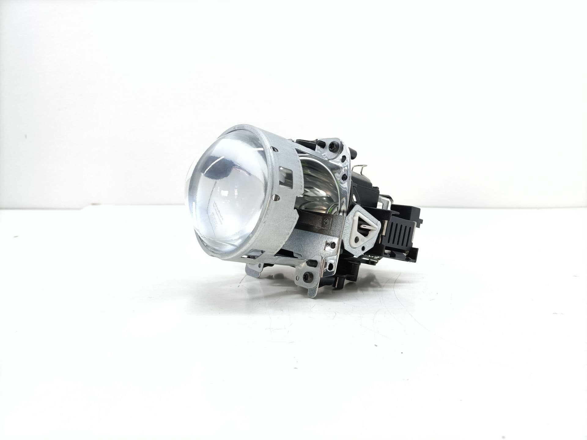 Soporte faro derecho BMW SERIE 3 BERLINA (E90)