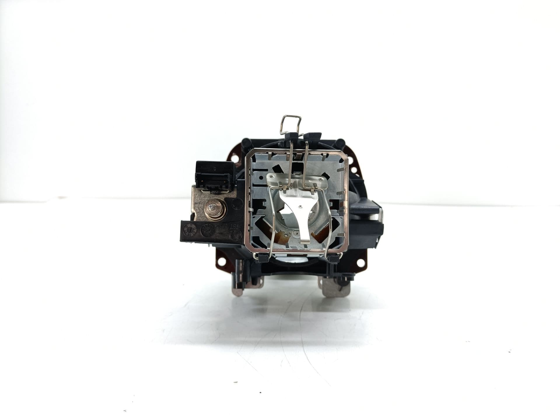 Soporte faro derecho BMW SERIE 3 BERLINA (E90) 5