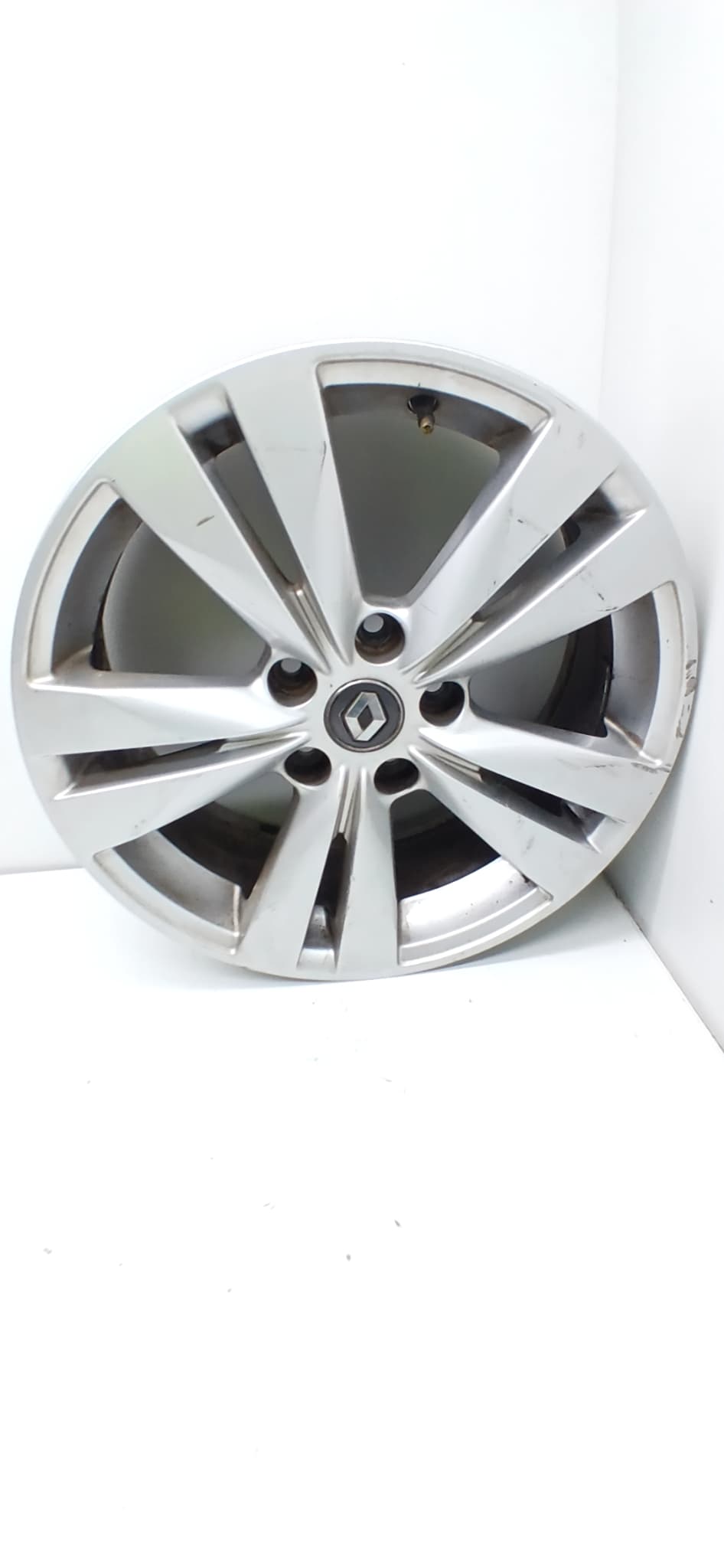 Llanta RENAULT TALISMAN GRANDTOUR 3