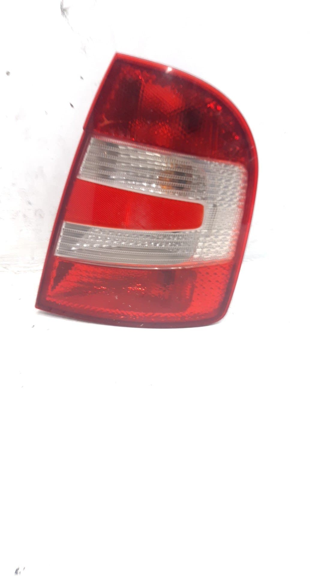 Piloto trasero derecho SKODA FABIA (6Y2/6Y3)