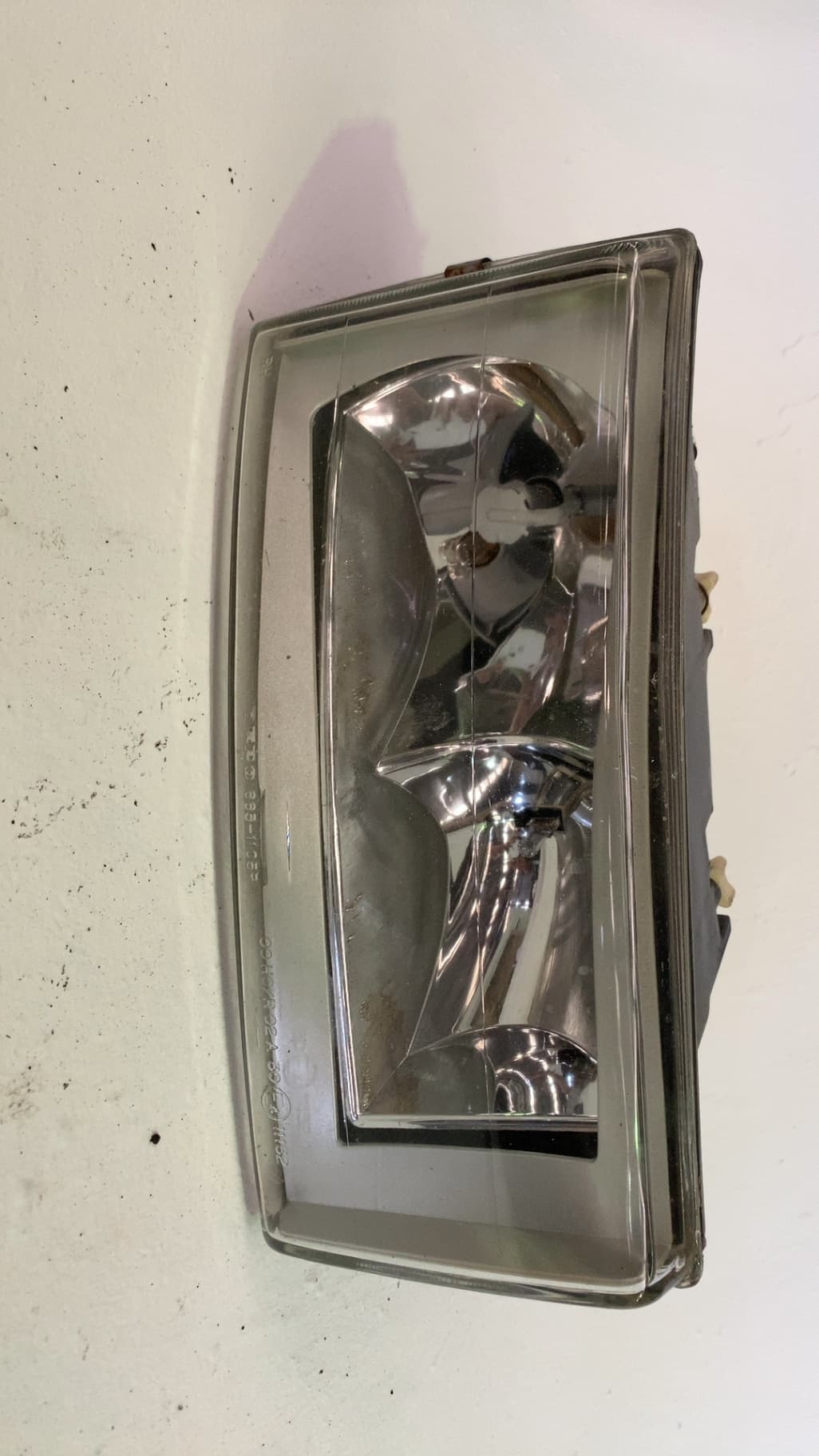 Faro derecho IVECO DAILY