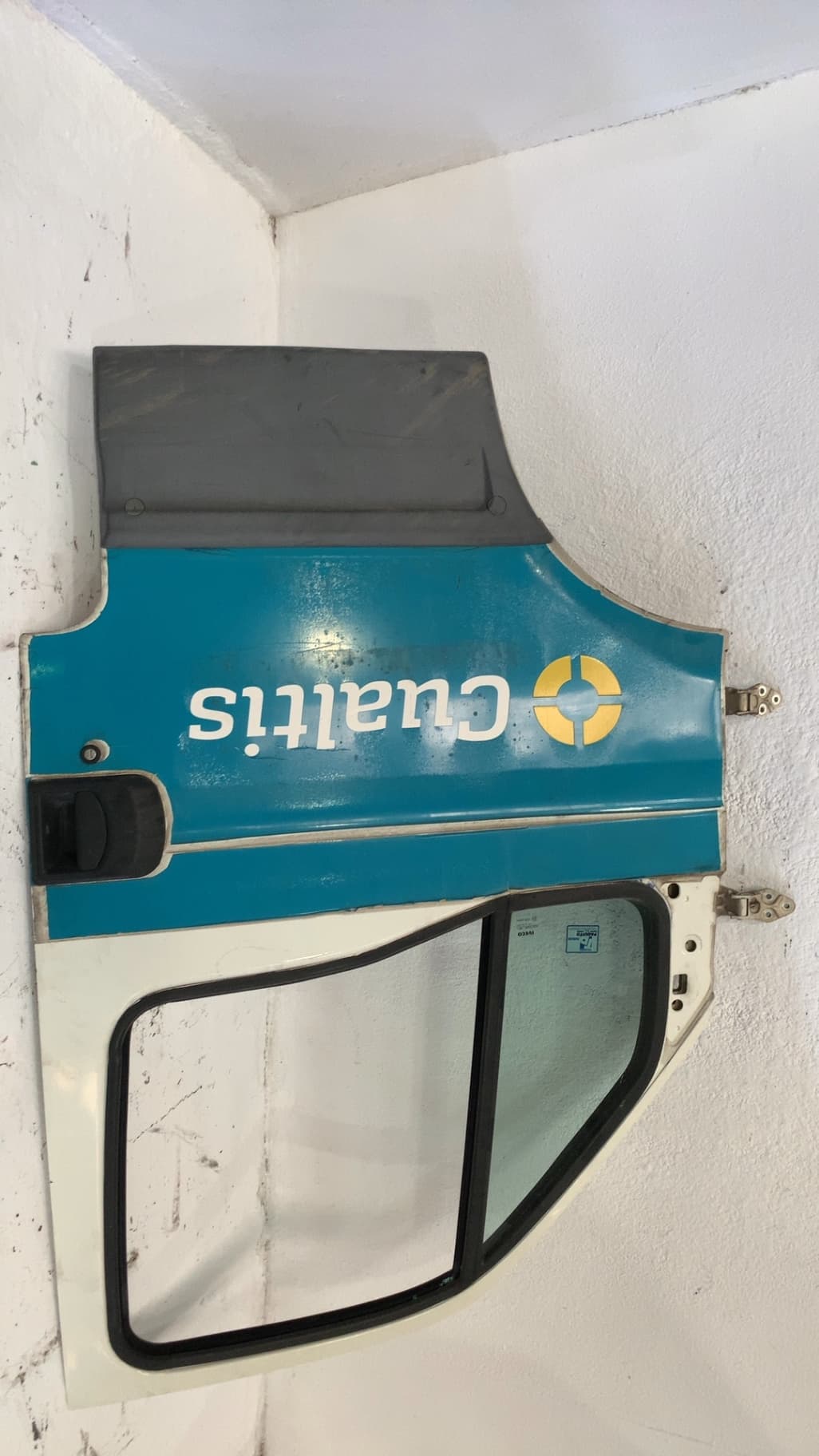 Puerta delantera izquierda IVECO DAILY