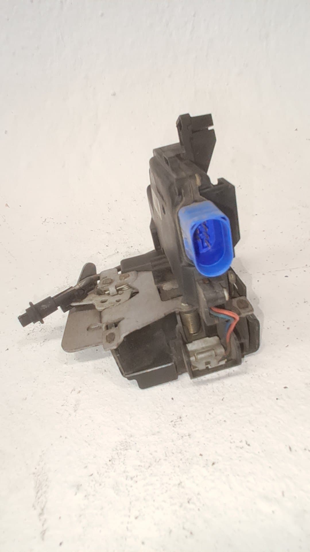 Cerradura puerta delantera derecha AUDI A3 (8L) 4