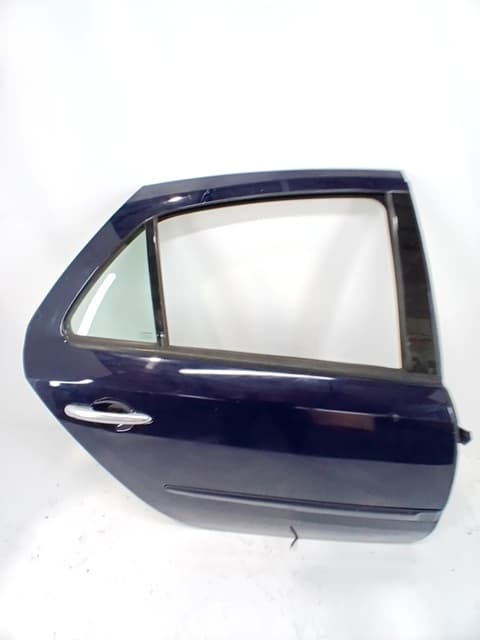 Puerta trasera derecha RENAULT LAGUNA (B56)