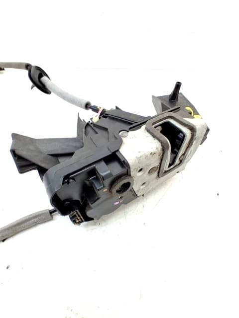 Cerradura puerta trasera izquierda FORD FIESTA