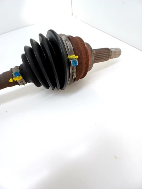Transmision delantera izquierda FORD FIESTA 3