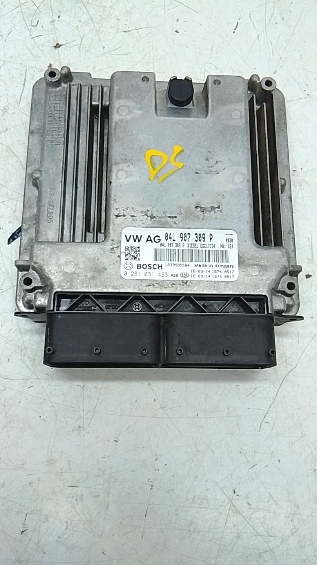 Centralita motor uce VOLKSWAGEN TIGUAN (AX1)