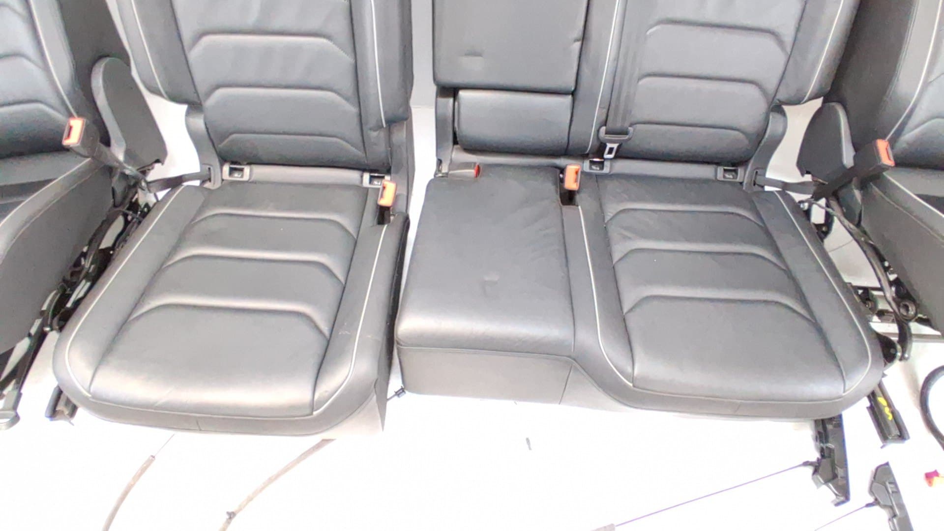 Juego asientos completo VOLKSWAGEN TIGUAN (AX1) 4