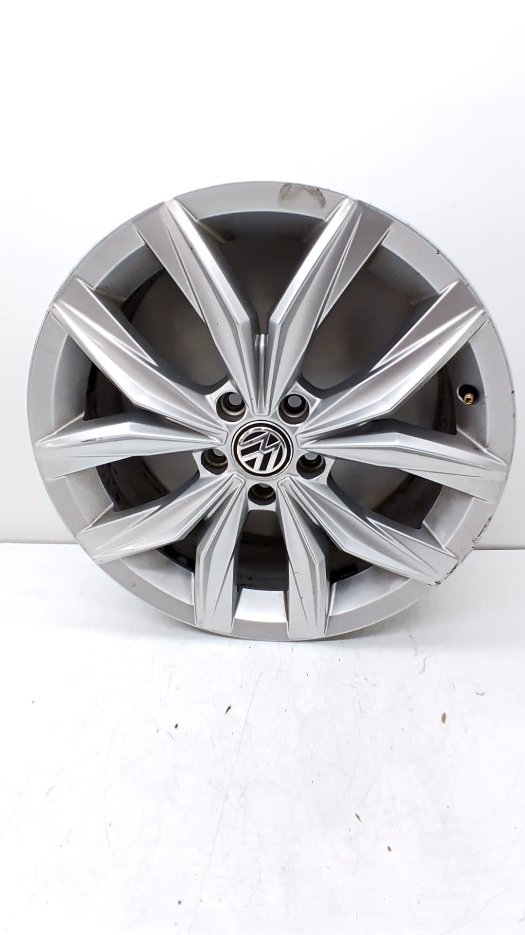 Llanta VOLKSWAGEN TIGUAN (AX1)