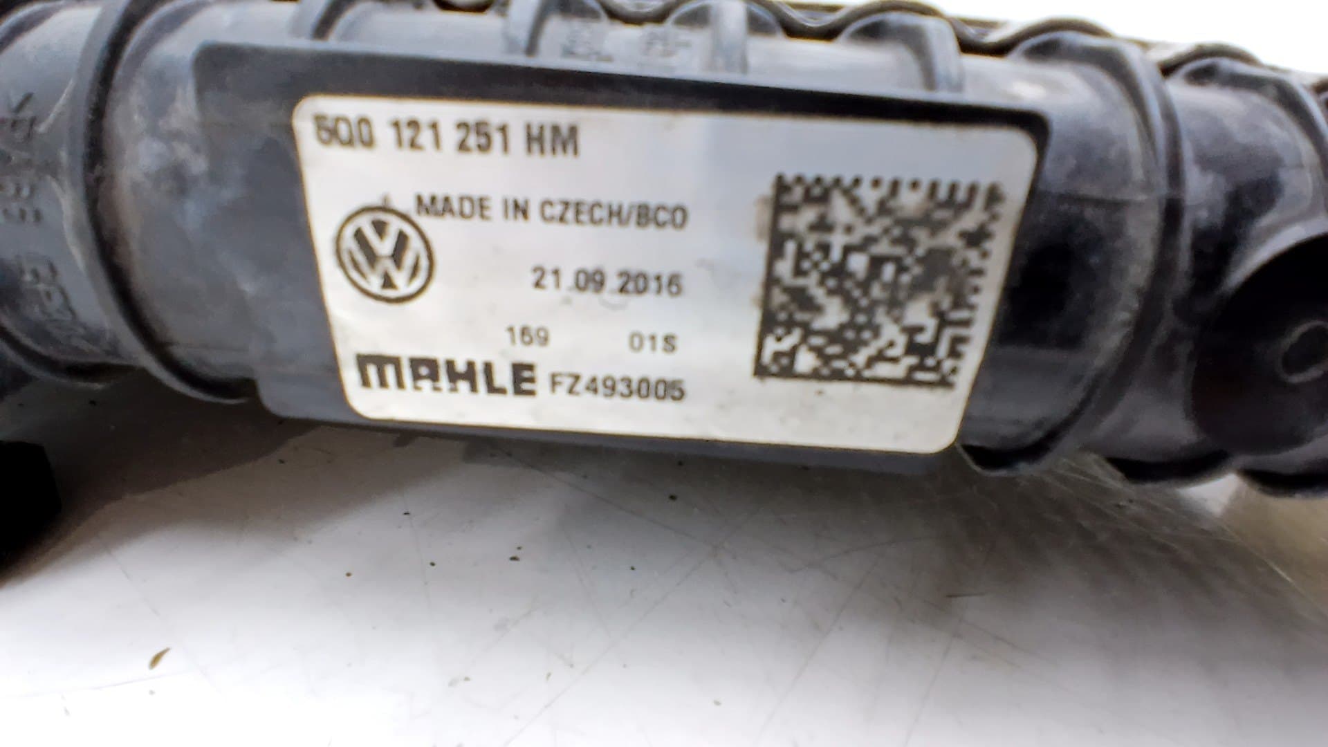 Radiador agua VOLKSWAGEN TIGUAN (AX1) 2