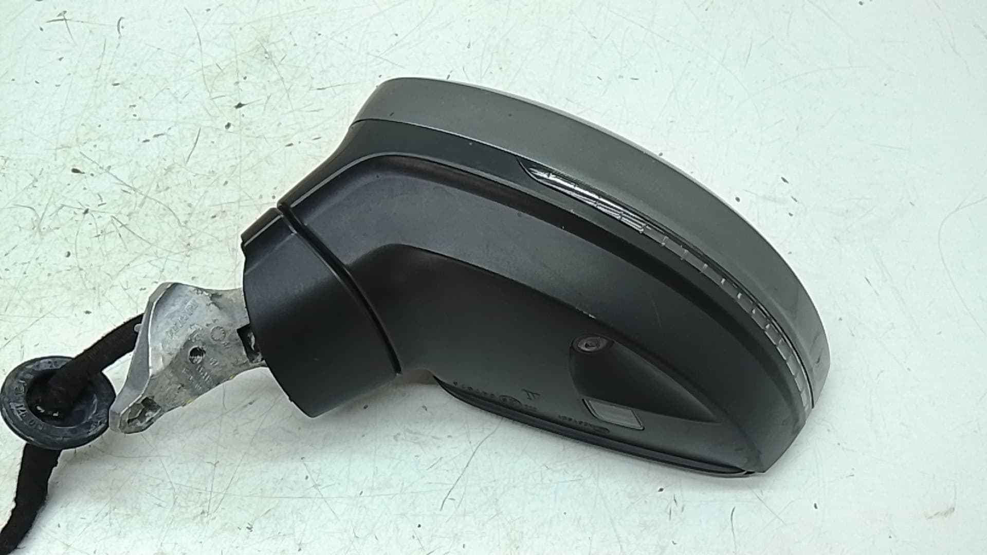 Retrovisor izquierdo VOLKSWAGEN TIGUAN (AX1) 2