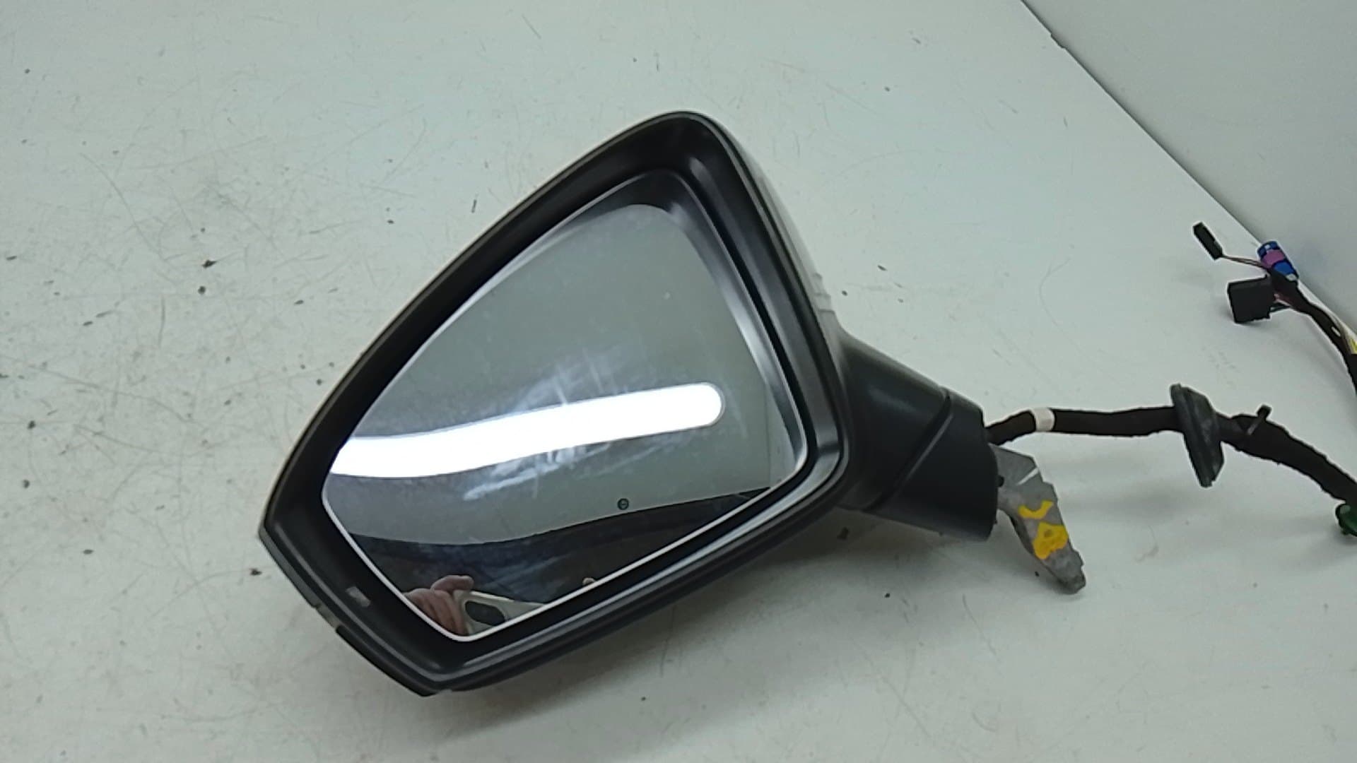 Retrovisor izquierdo VOLKSWAGEN TIGUAN (AX1)