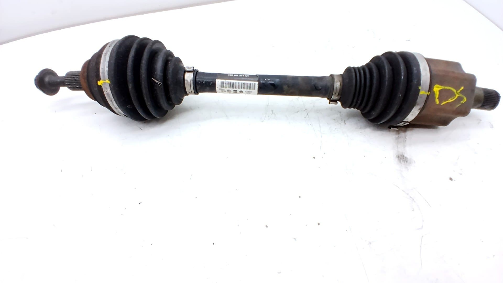 Transmision delantera izquierda VOLKSWAGEN TIGUAN (AX1)