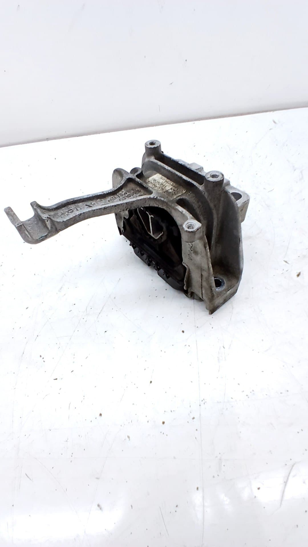Soporte motor VOLKSWAGEN TIGUAN (AX1)
