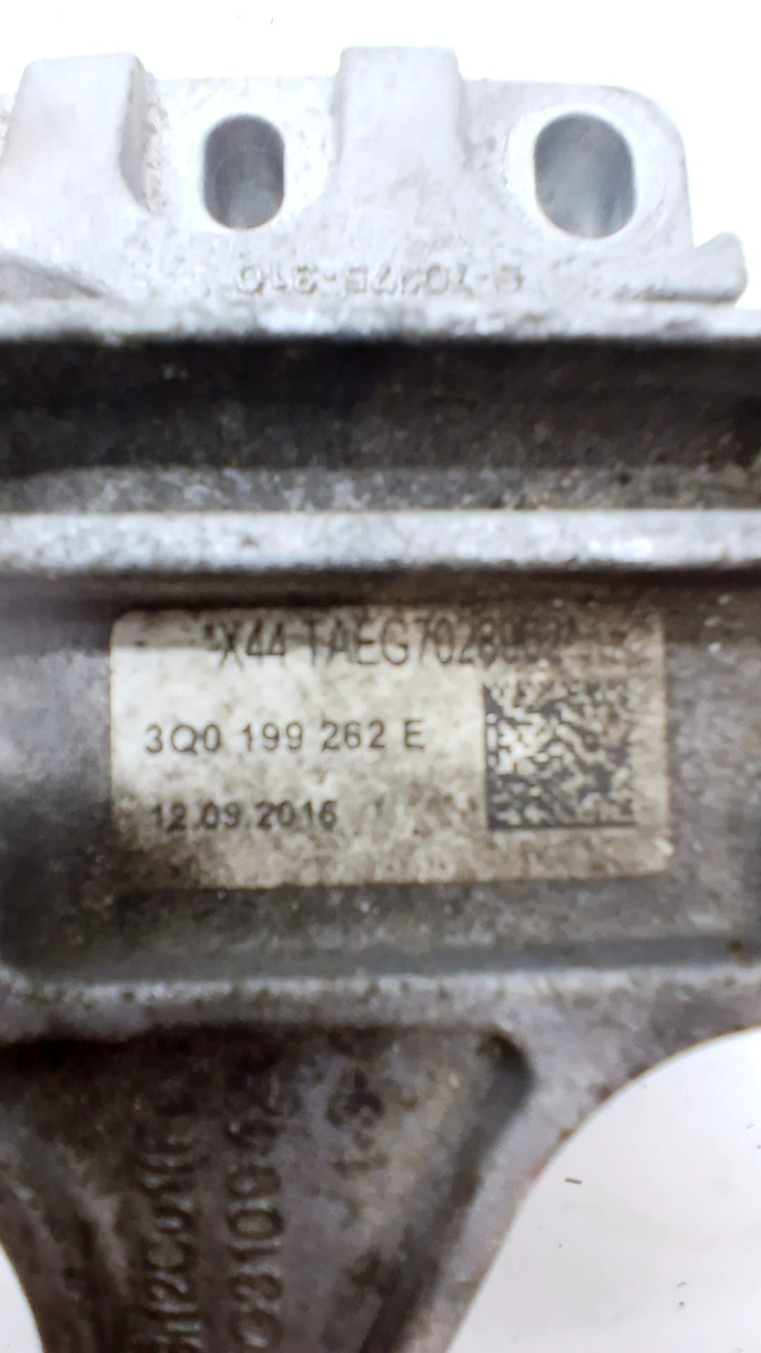 Soporte motor VOLKSWAGEN TIGUAN (AX1) 2