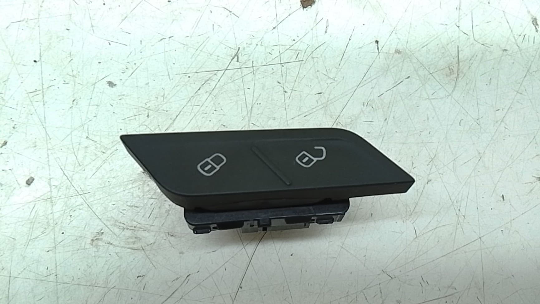 Interruptor VOLKSWAGEN TIGUAN (AX1)