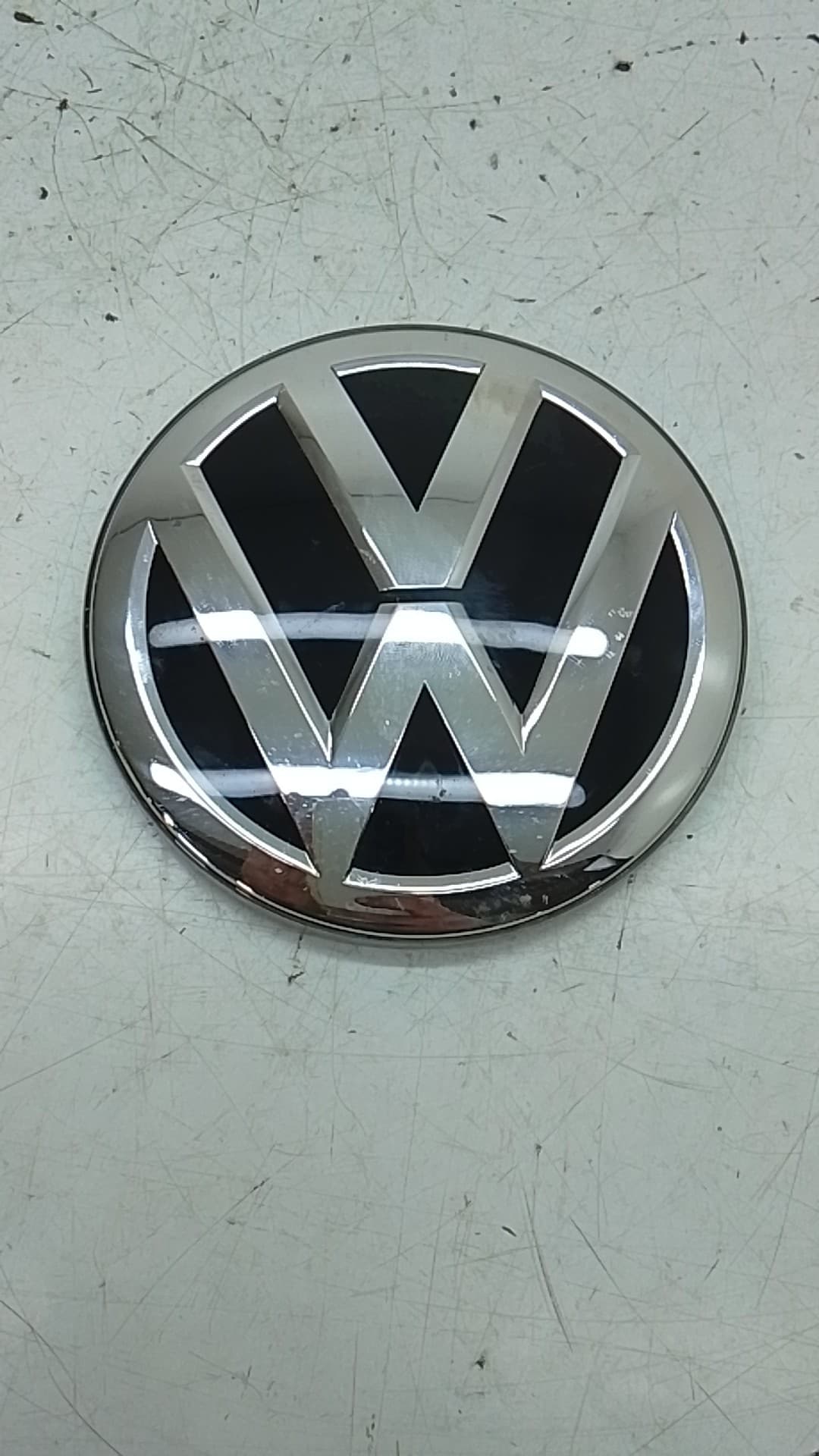 Emblema VOLKSWAGEN TIGUAN (AX1)