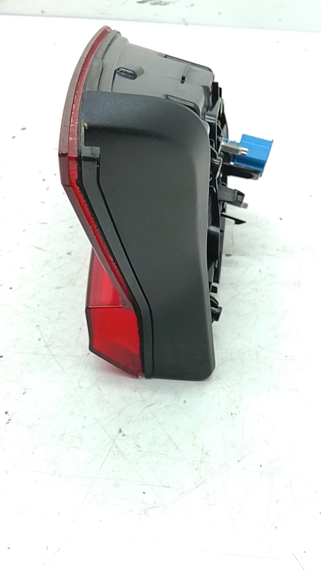 Piloto trasero izquierdo VOLKSWAGEN TIGUAN (AX1) 3
