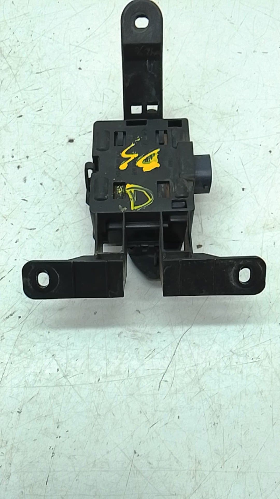 Recambio VOLKSWAGEN TIGUAN (AX1) ref. 3Q0907566C