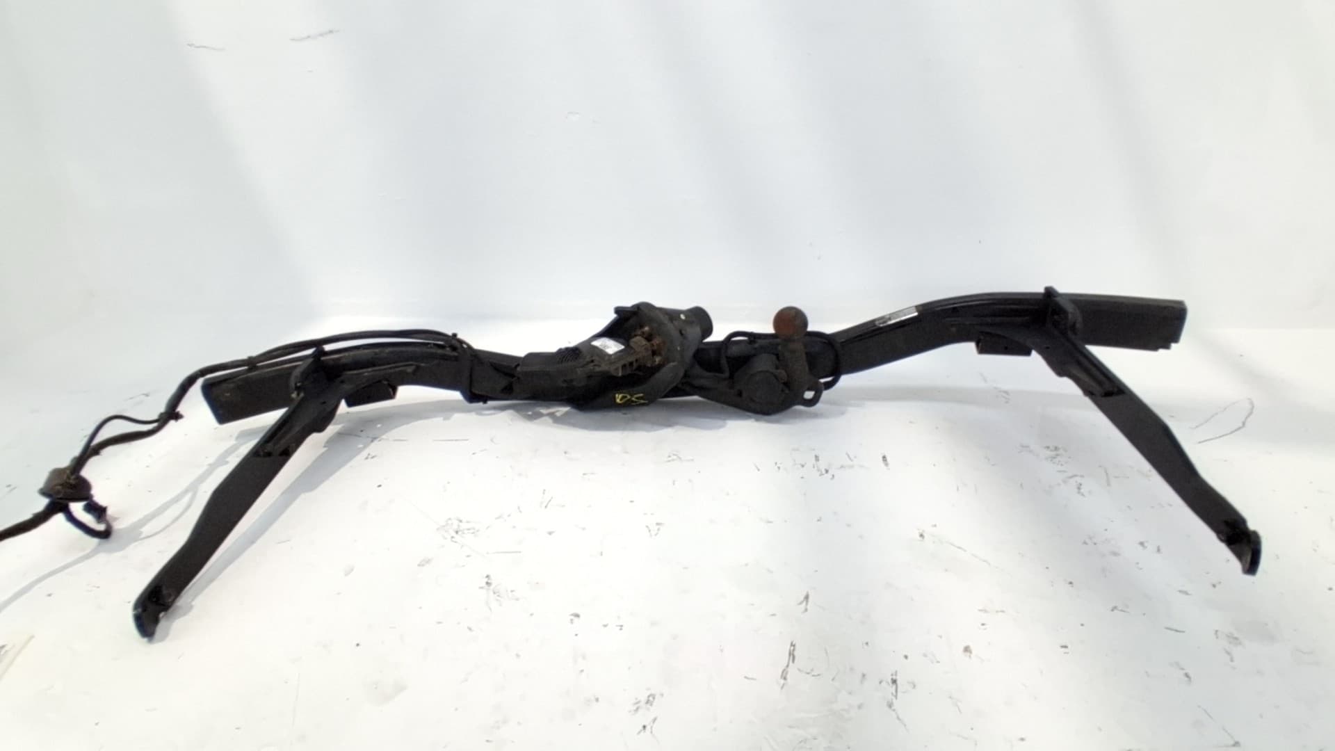 Enganche remolque VOLKSWAGEN TIGUAN (AX1)