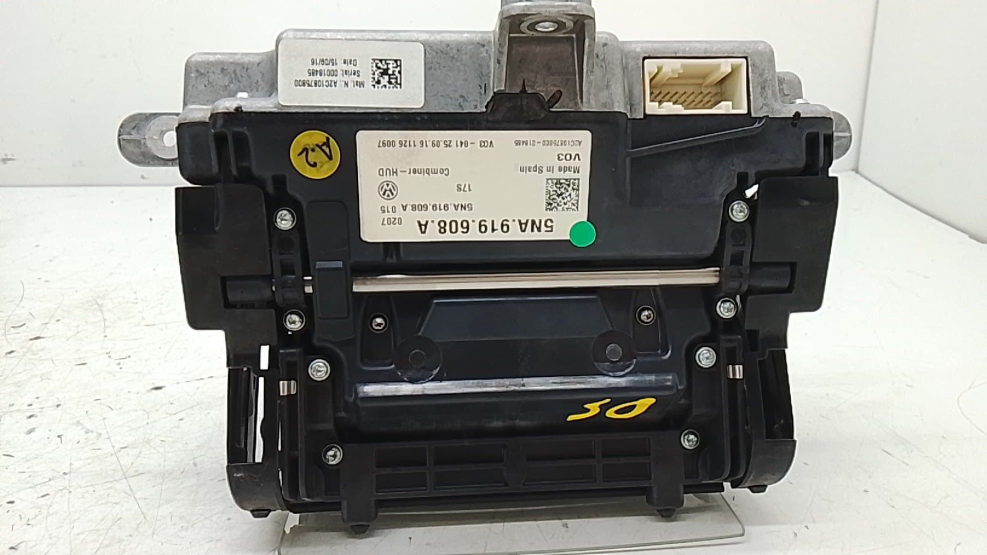 Cuadro instrumentos VOLKSWAGEN TIGUAN (AX1) 3