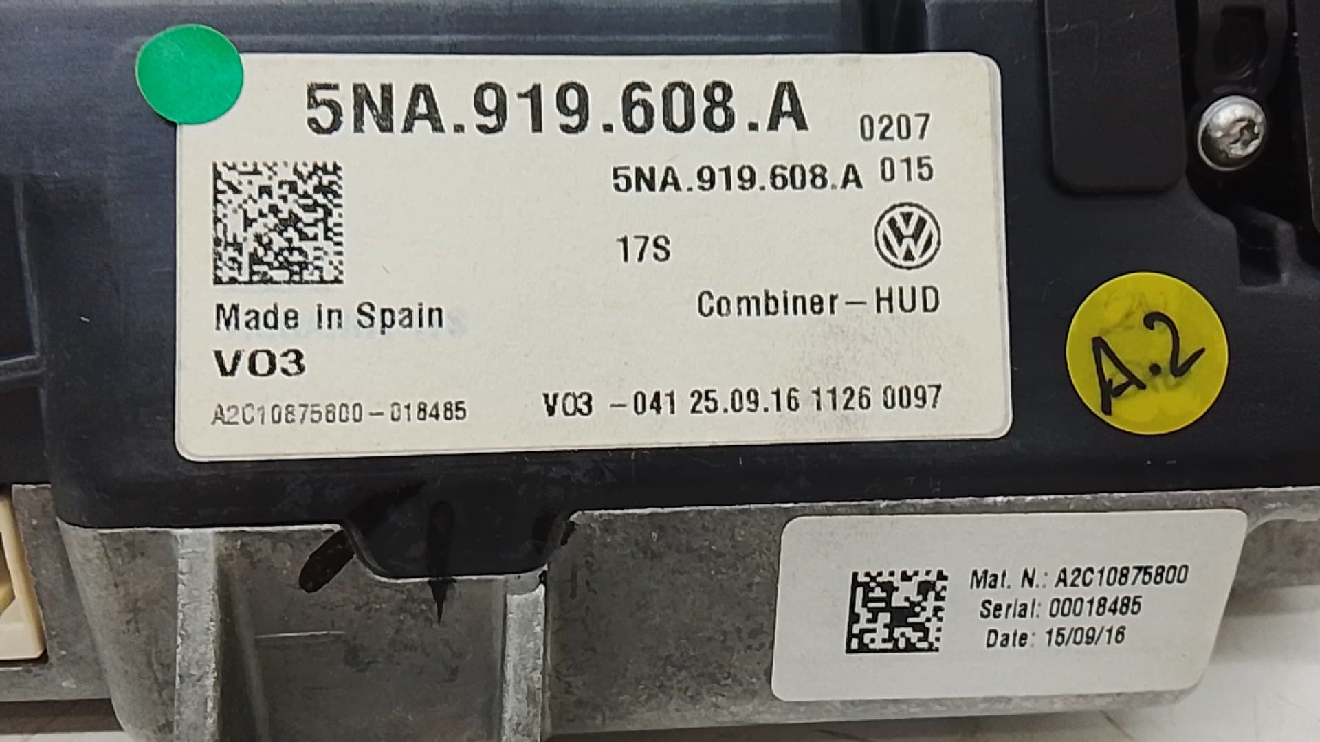 Cuadro instrumentos VOLKSWAGEN TIGUAN (AX1) 2