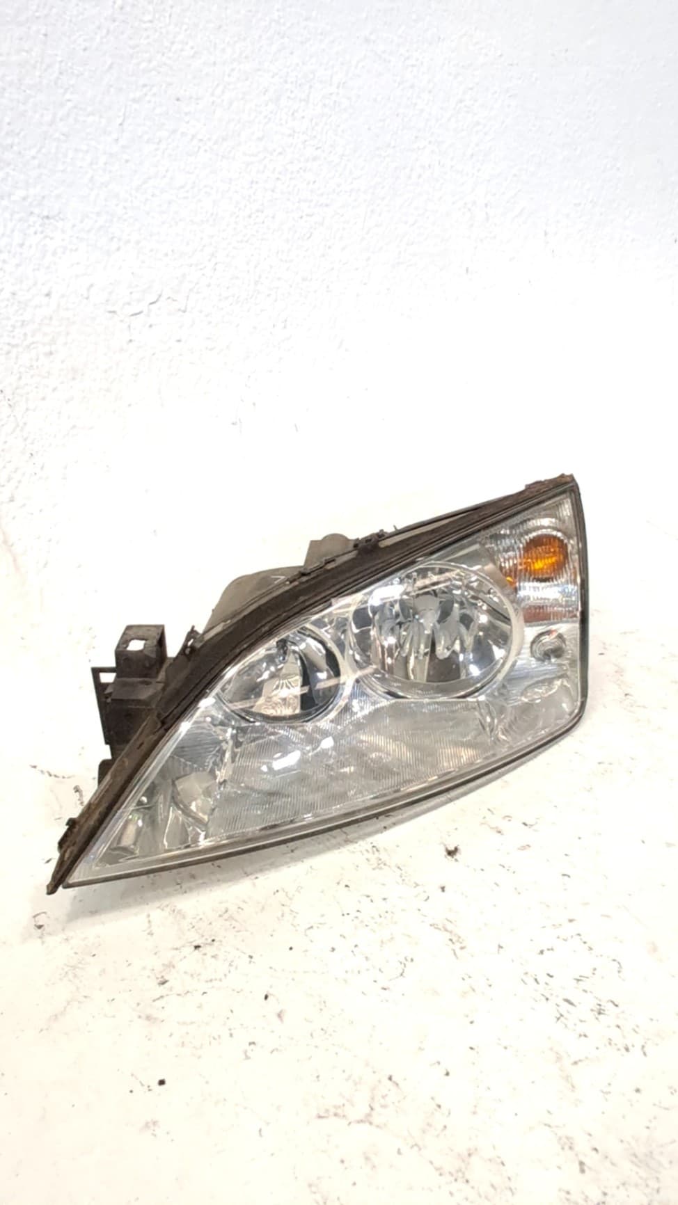 Faro izquierdo FORD MONDEO III (B5Y)