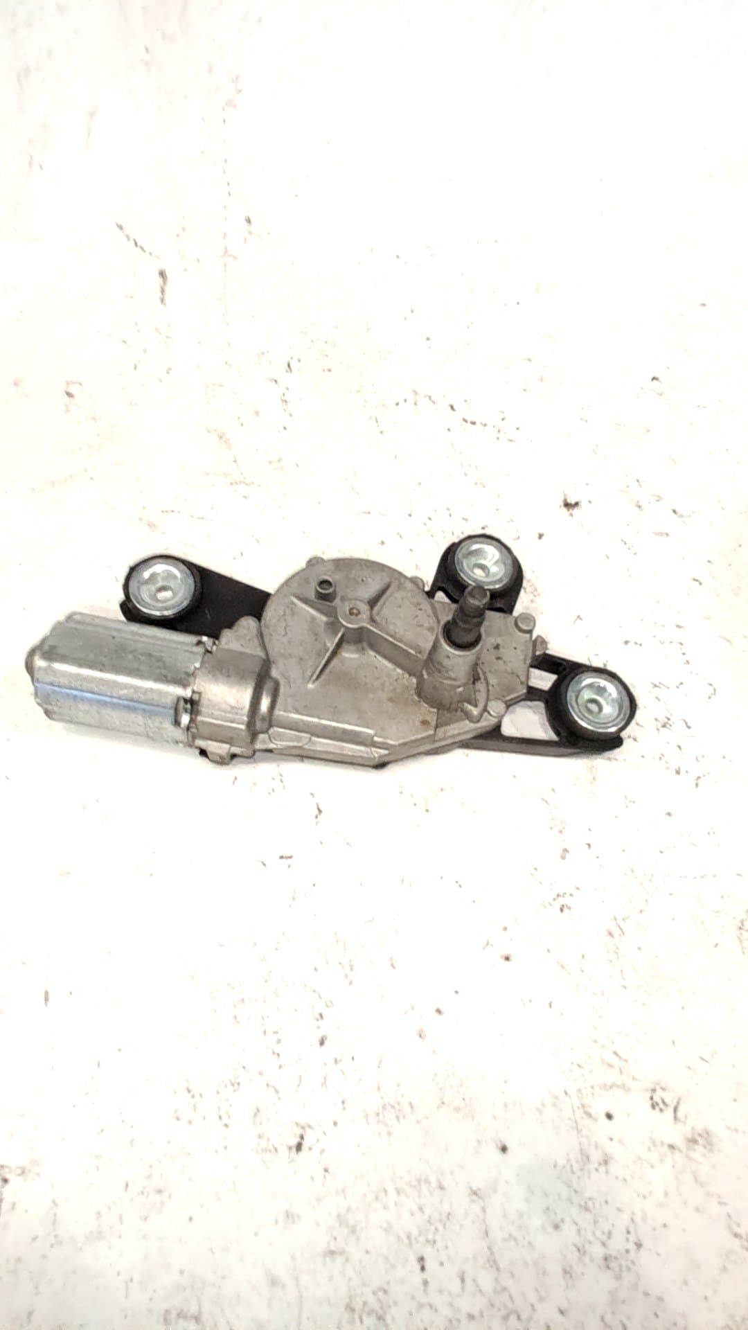 Motor limpia trasero FORD MONDEO III (B5Y) 2