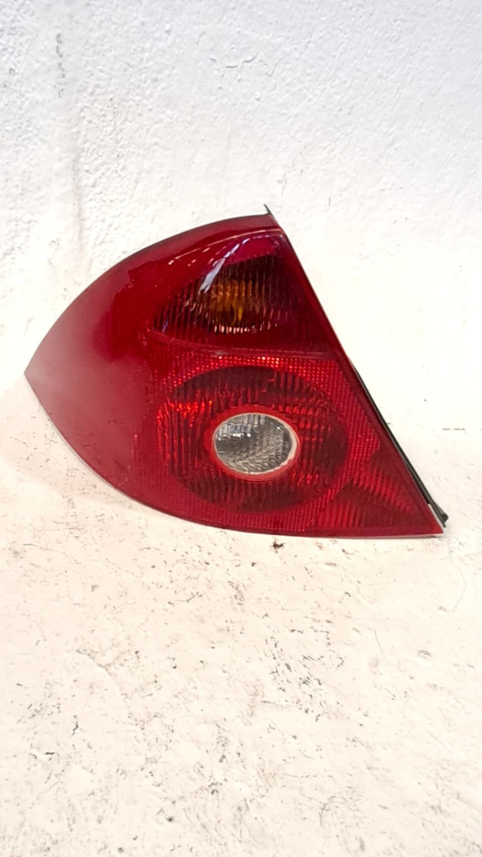 Piloto trasero izquierdo FORD MONDEO III (B5Y)