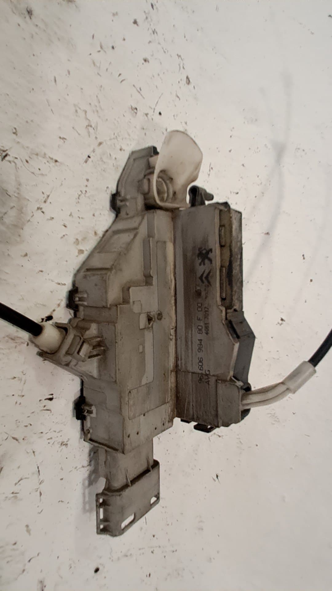 Cerradura puerta delantera izquierda PEUGEOT 407 2