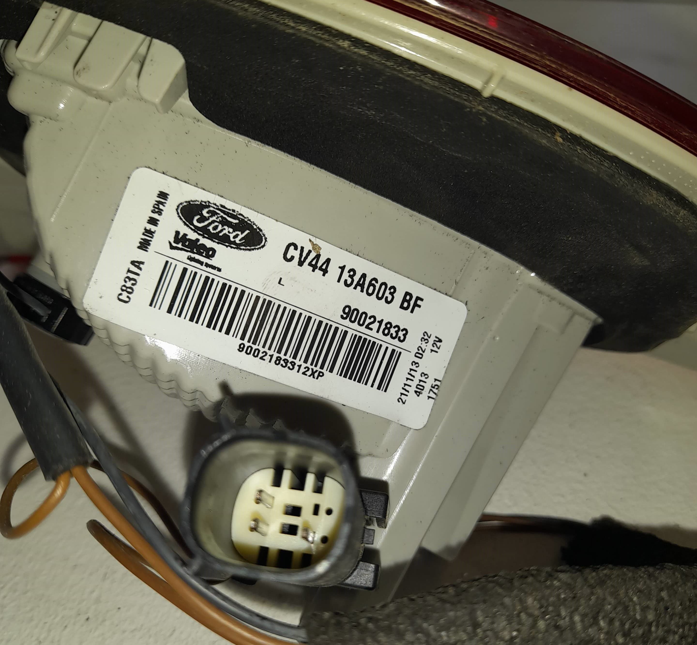 Piloto trasero izquierdo interior FORD KUGA (CBS) 2