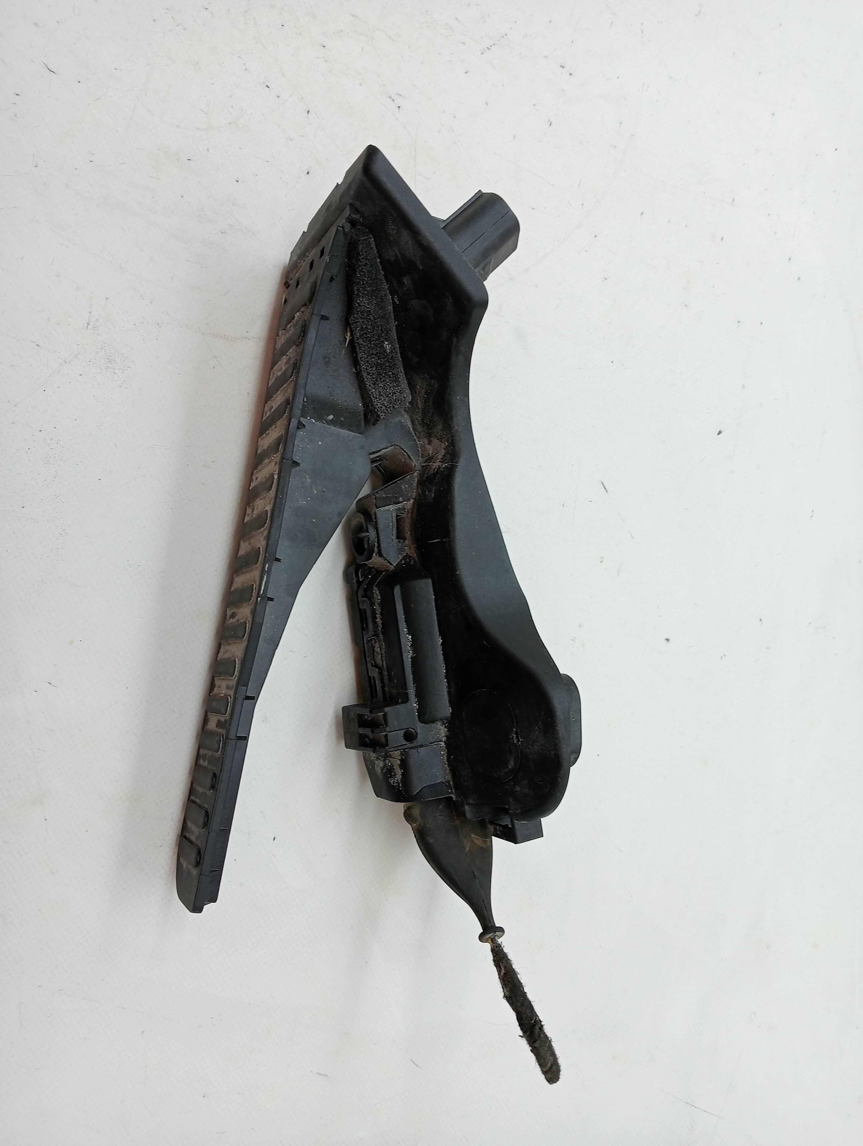 Pedal acelerador VOLKSWAGEN CADDY KA/KB (2K) 3